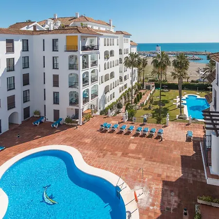 2233-lovely 2 Bedrooms On The Beach, Pool And Port Manilva