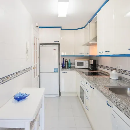 2233-lovely 2 Bedrooms On The Beach, Pool And Port