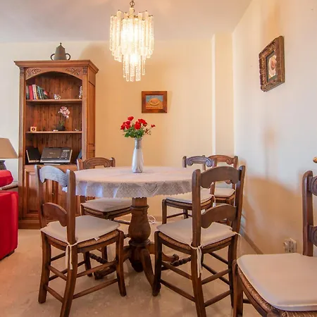 2233-lovely 2 Bedrooms On The Beach, Pool And Port *